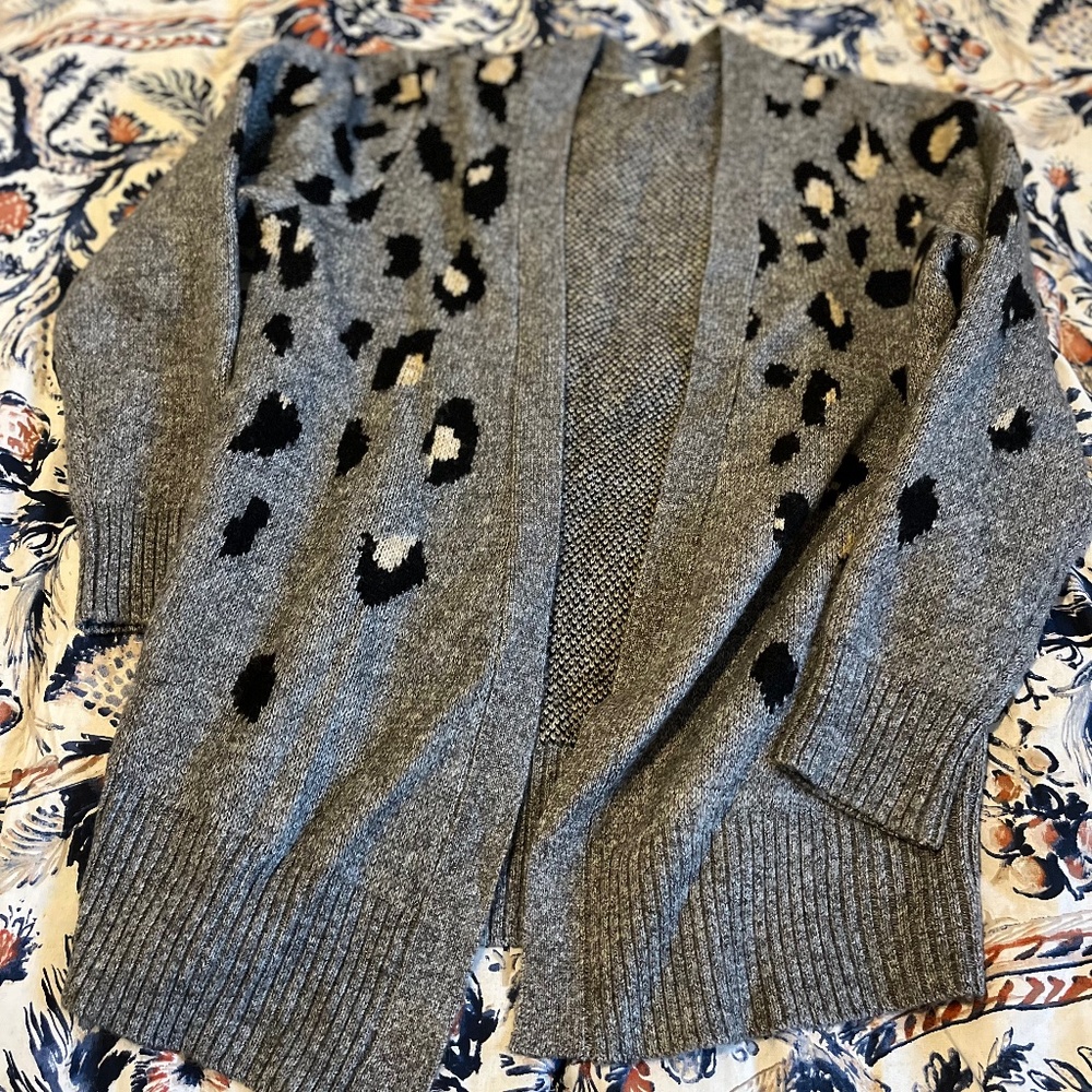 Women cardigans